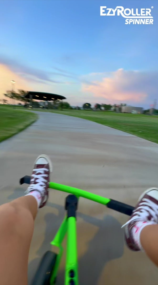 EzyRoller Spinner Lime Green with LED Wheels